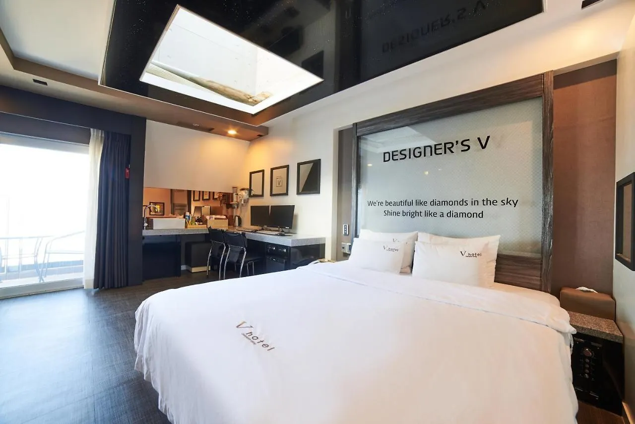 Busan Premium V Hotel