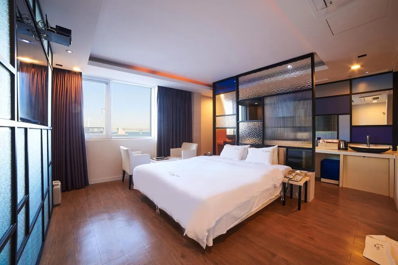 Busan Premium V Hotel