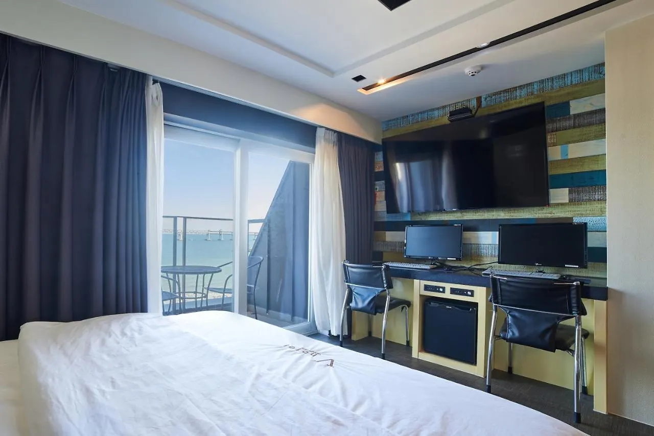 Busan Premium V Hotel 2*,  South Korea