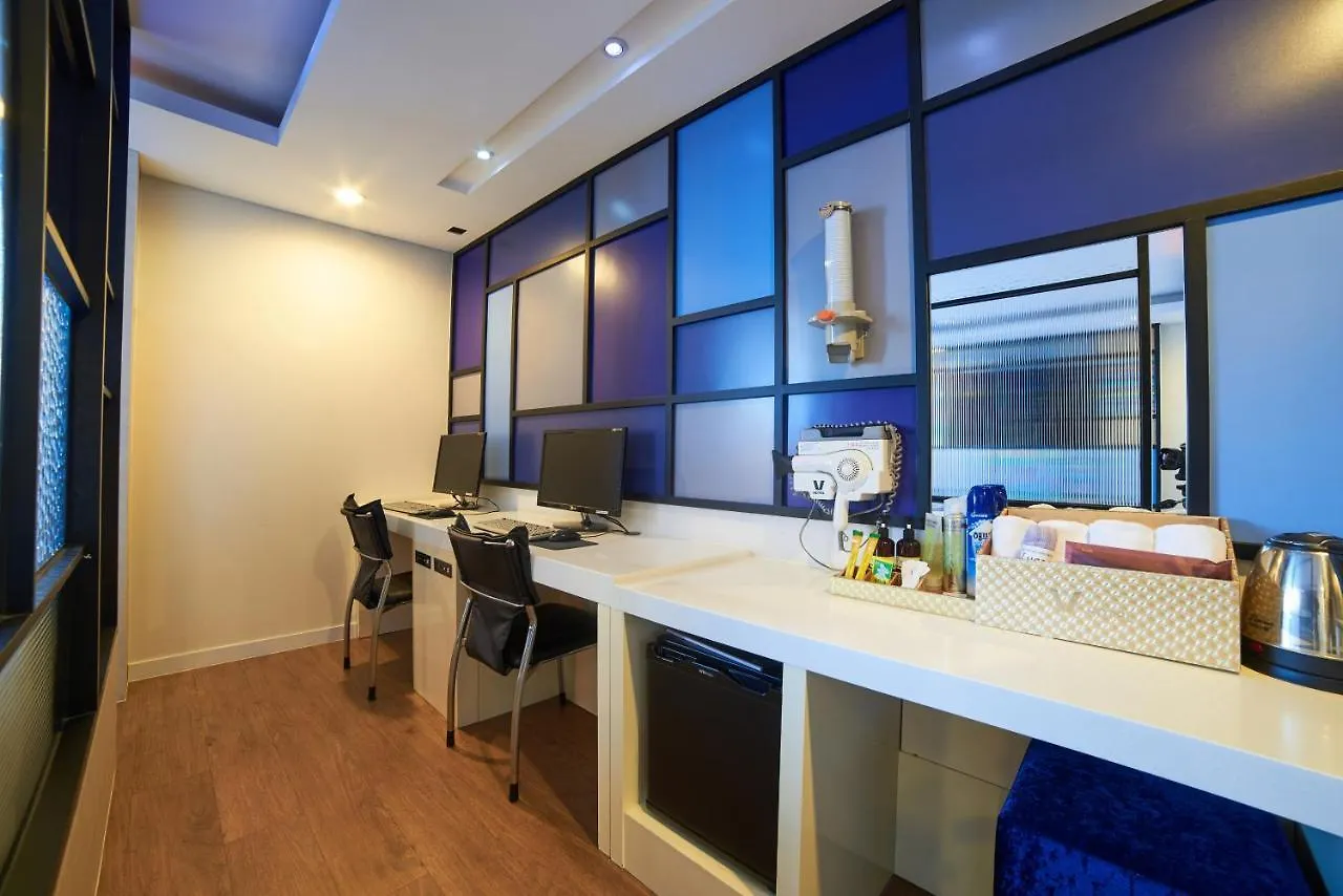 Busan Premium V Hotel 2*,  South Korea
