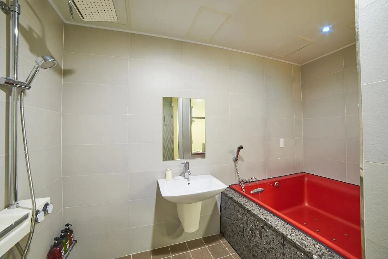 Busan Premium V Hotel