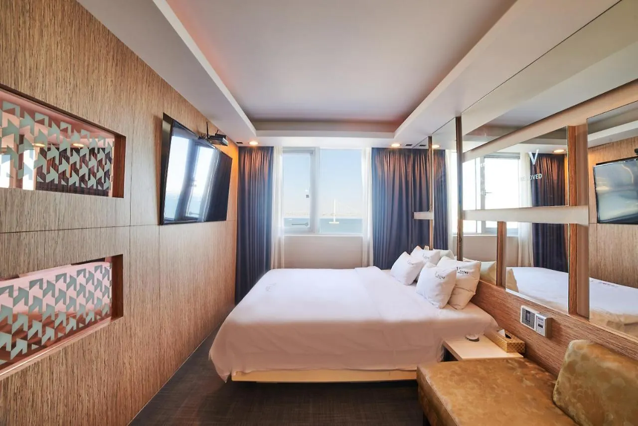 Busan Premium V Hotel